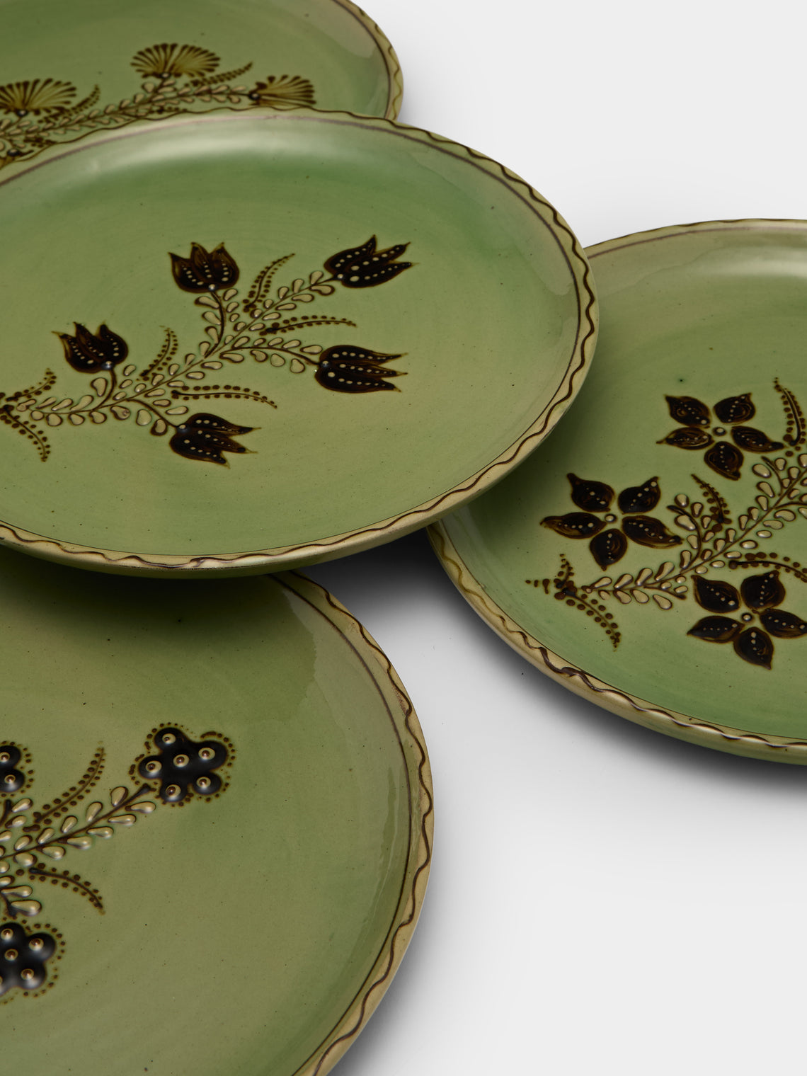 Poterie d’Évires - Flowers Hand-Painted Ceramic Plates – 9.5in/24cm (Set of 6) - Green - ABASK