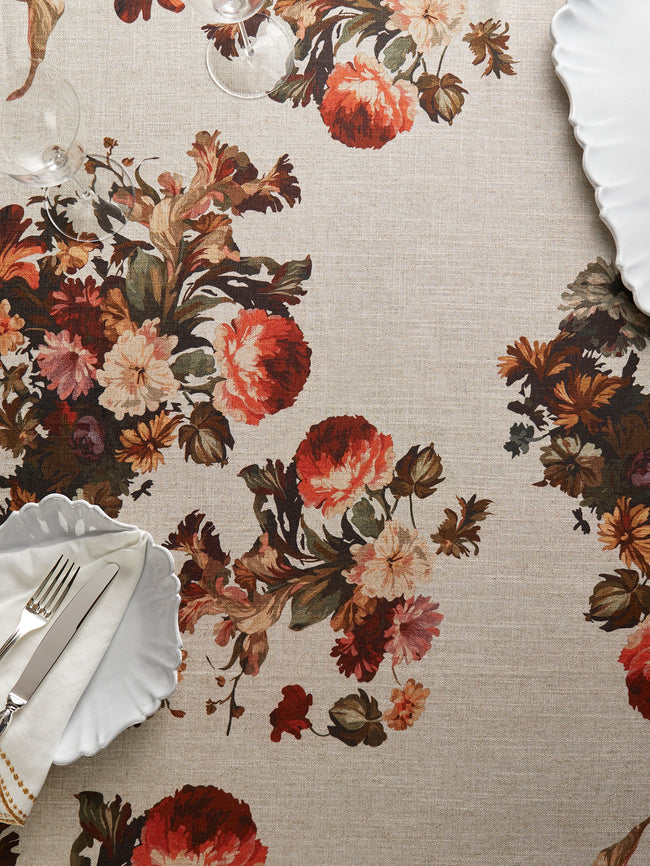 Borgo delle Tovaglie - Amalfi Embroidered Linen Rectangular Tablecloth (156.5in/4m) - Natural - ABASK