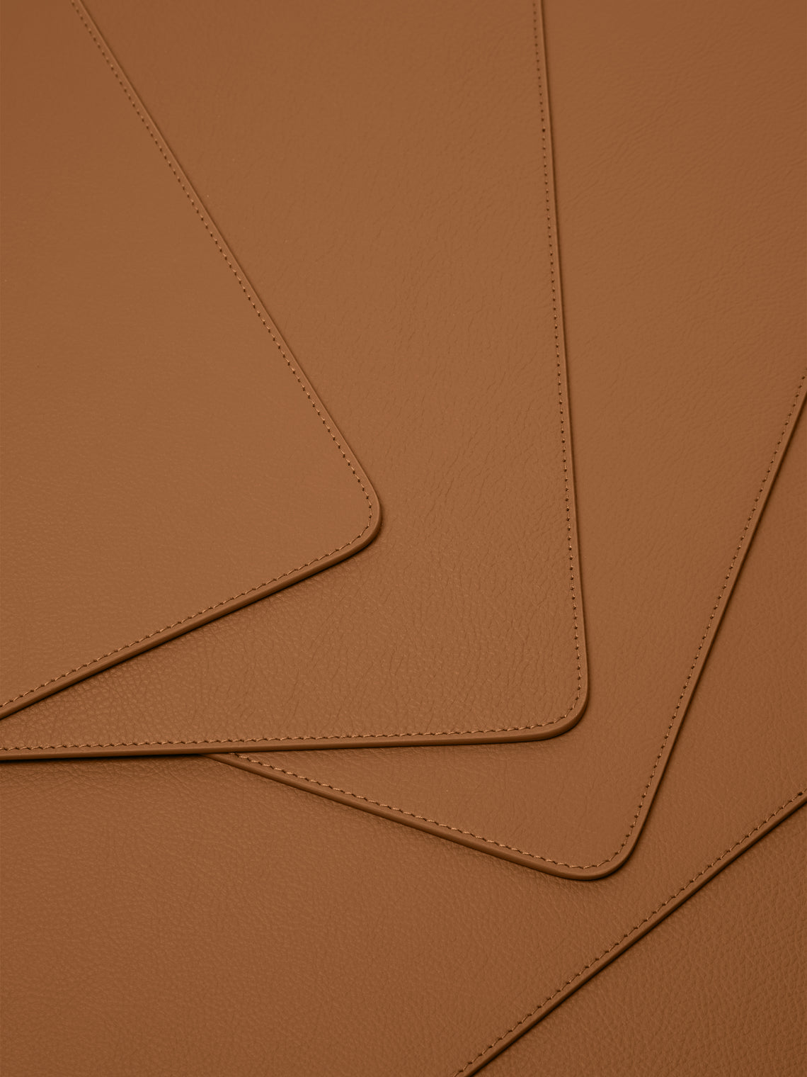 Giobagnara x Poltrona Frau - Leather and Walnut Placemats with Holder (Set of 6) - Tan - ABASK
