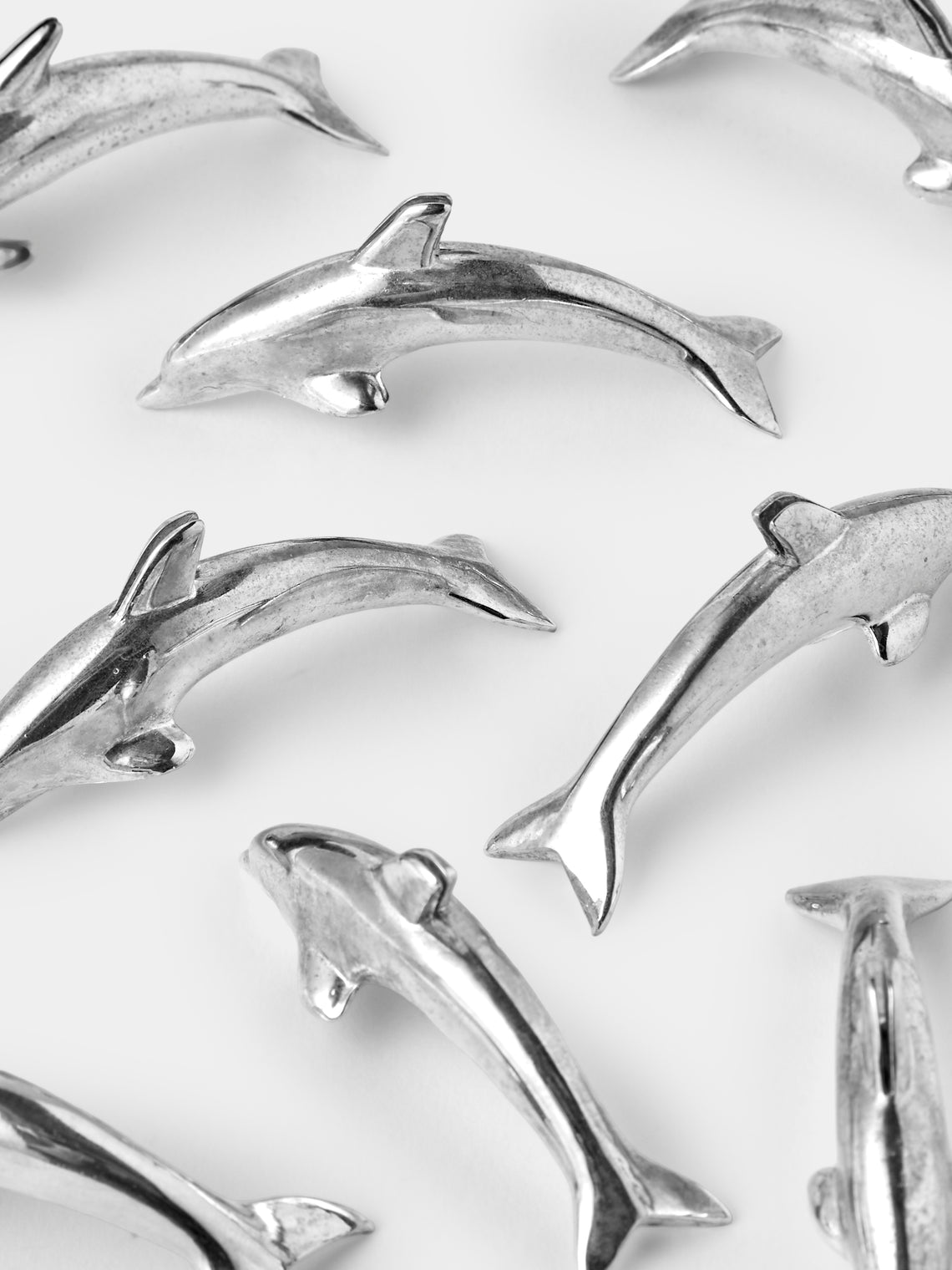 Antique and Vintage - Mid-Century Silver-Plated Dolphin Knife Rests (Set of 8) - Silver - ABASK