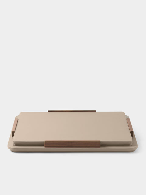 Giobagnara x Poltrona Frau - Leather and Walnut Placemats with Holder (Set of 6) - Taupe - ABASK - 