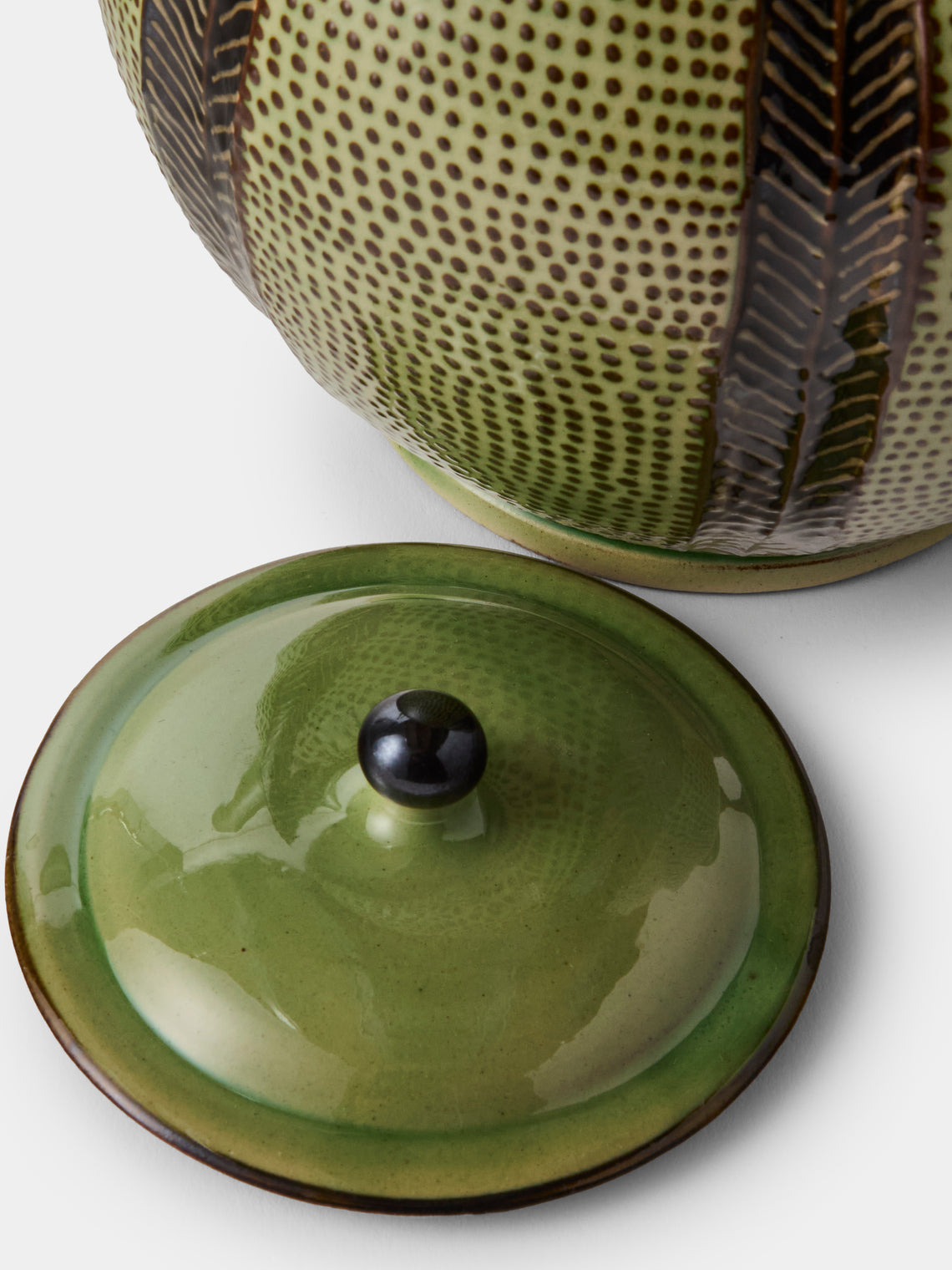 Poterie d’Évires - Stripes and Dots Hand-Painted Ceramic Large Teapot - Green - ABASK
