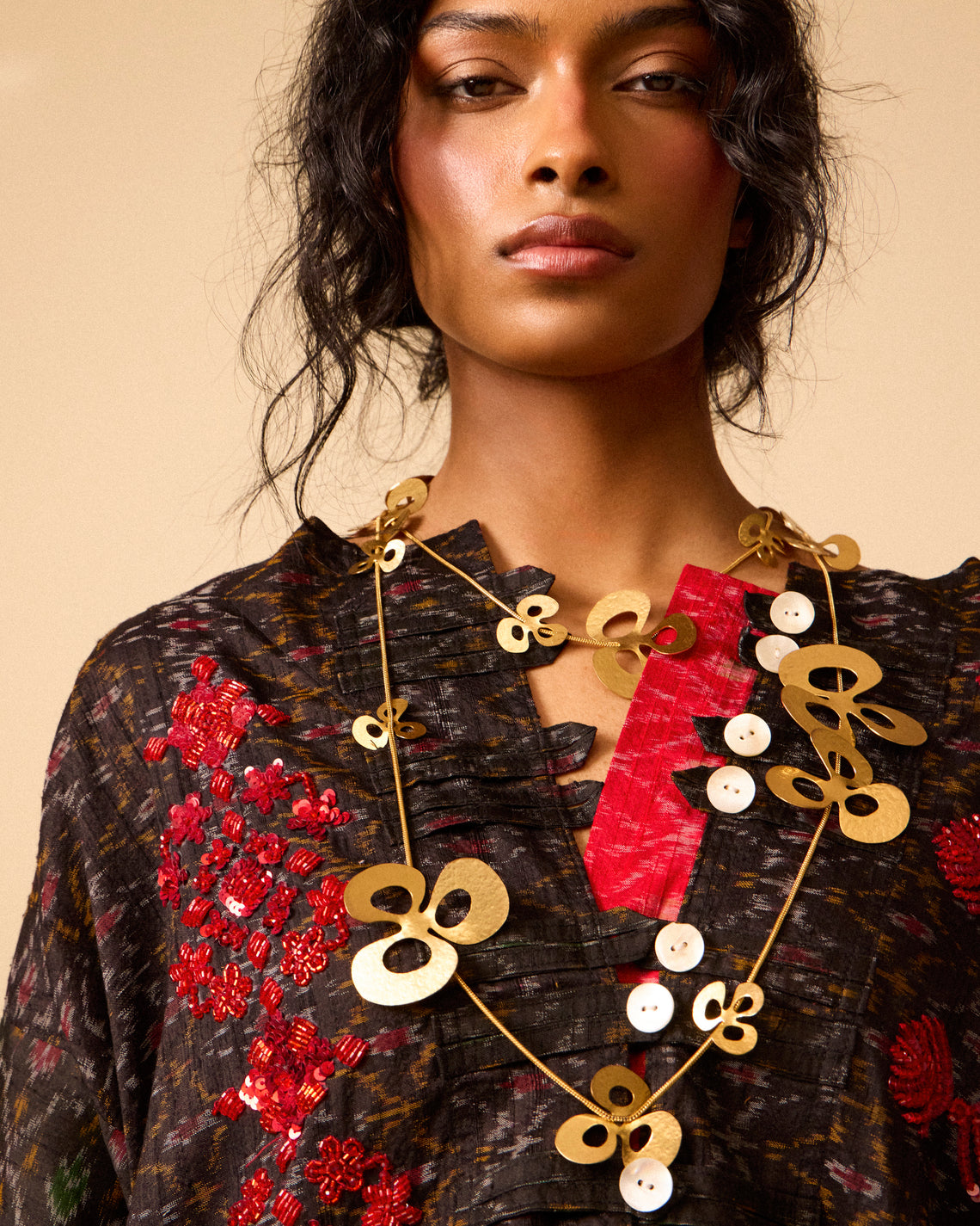 Mahnaz Collection - Women's Vintage 1985 Hervé van der Straeten French Gilded Brass Leaf Flower Chain Necklace - Gold - ABASK