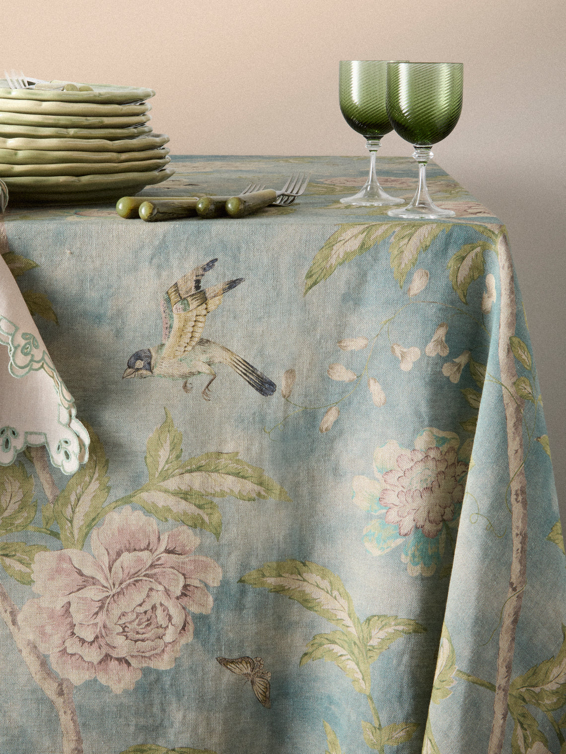 Borgo delle Tovaglie - Filo Affresco Embroidered Linen Rectangular Tablecloth (106.5in/2.7m) - Blue - ABASK
