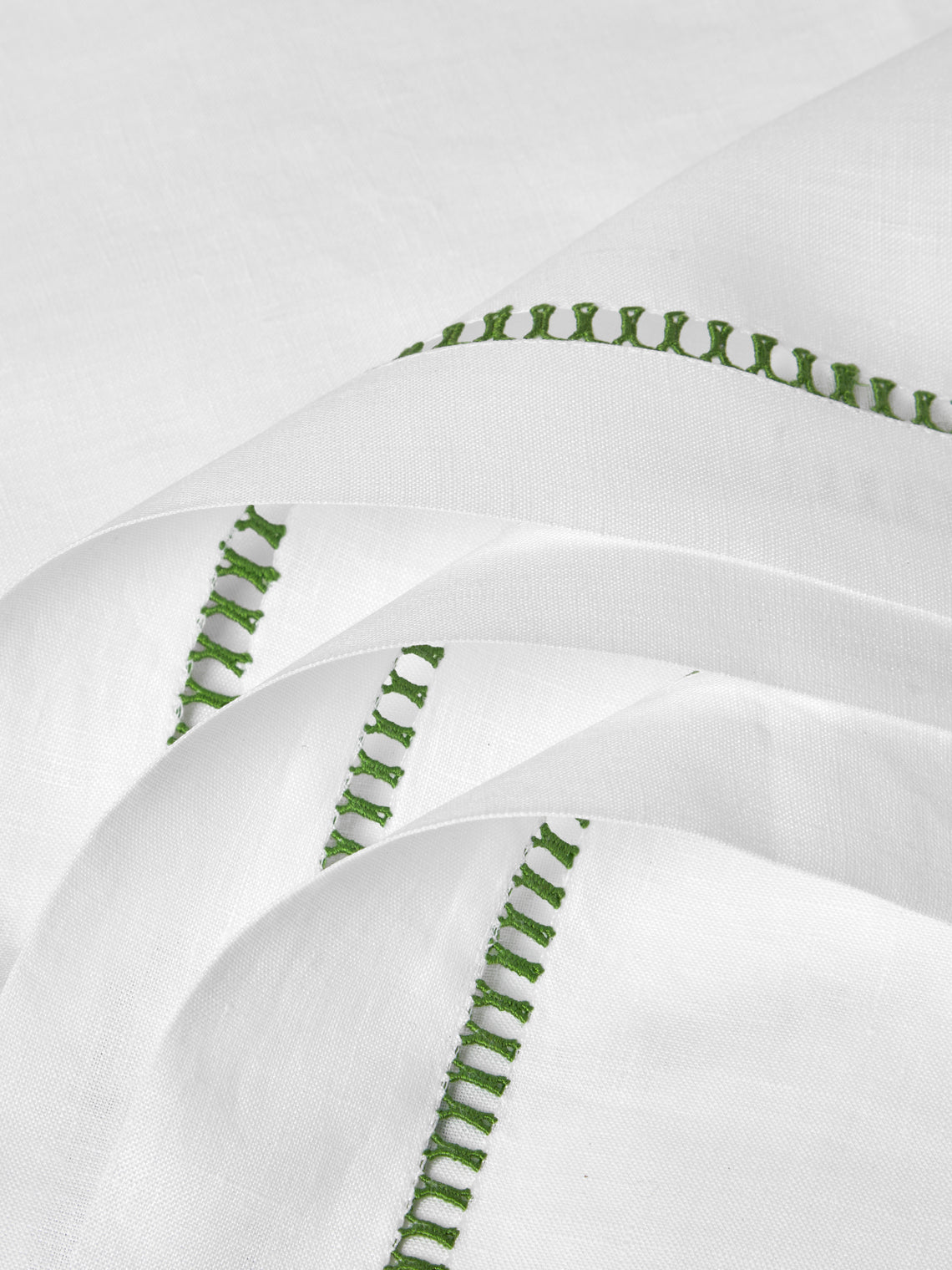 Los Encajeros - Tokyo Linen Placemats (Set of 4) - White - ABASK