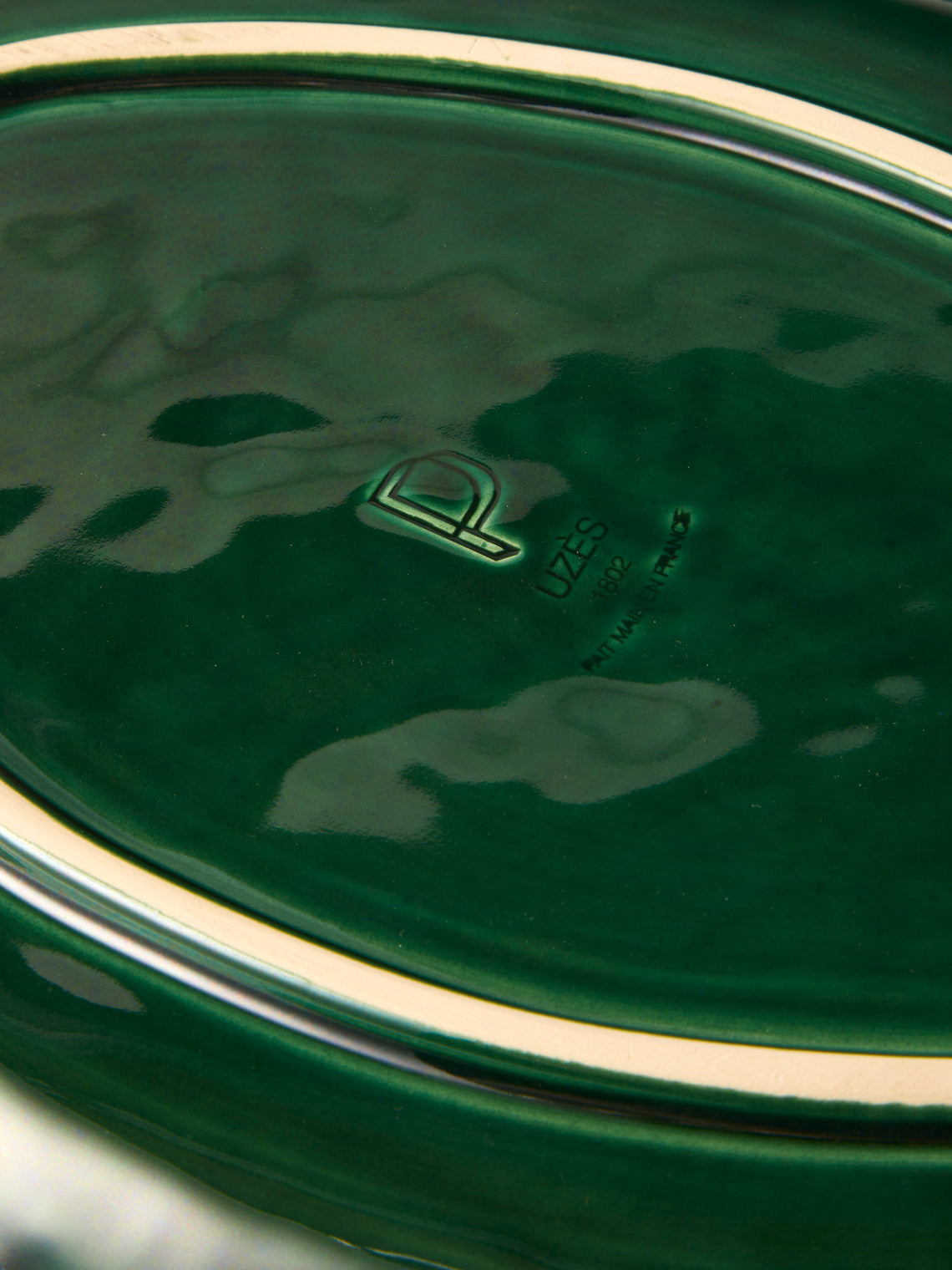 Maison Pichon Uzès - Meleia Hand-Glazed Ceramic Braided Platter - Green - ABASK