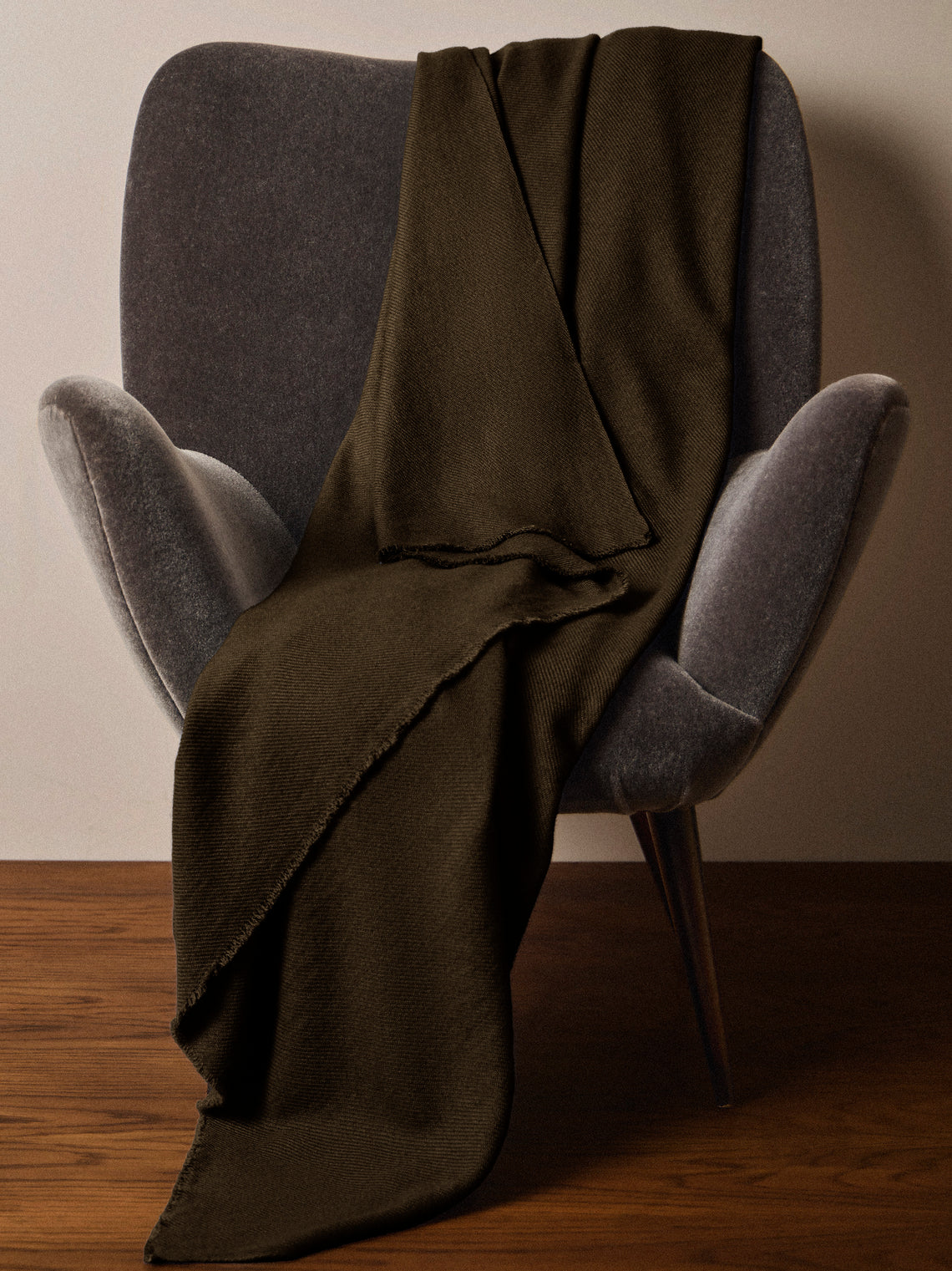 Denis Colomb - Nomad Cashmere Travel Throw (79in/2m) - Brown - ABASK