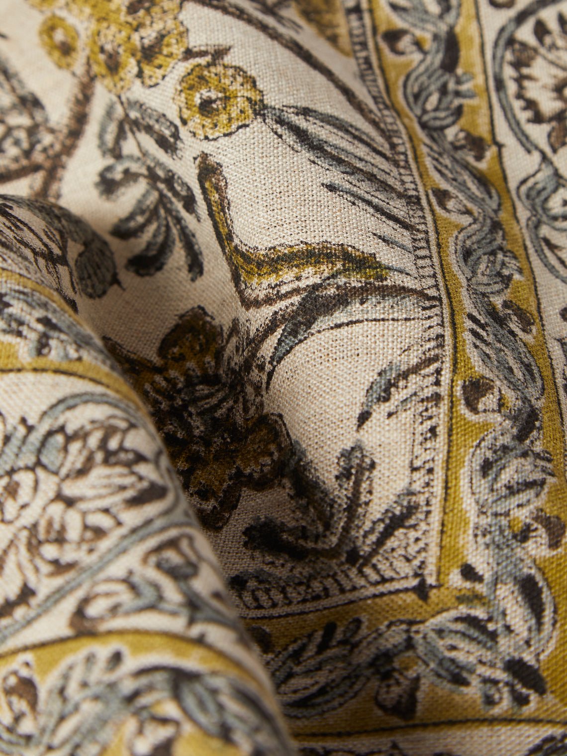 Chamois - Parrots Block Printed Linen Tablecloth (138in/3.5m) - Natural - ABASK
