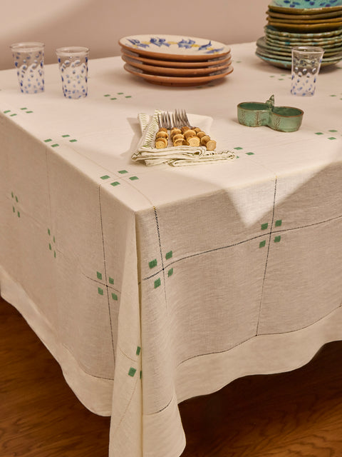 Art Deco Hand-Embroidered Linen Tablecloth (118in/3m)