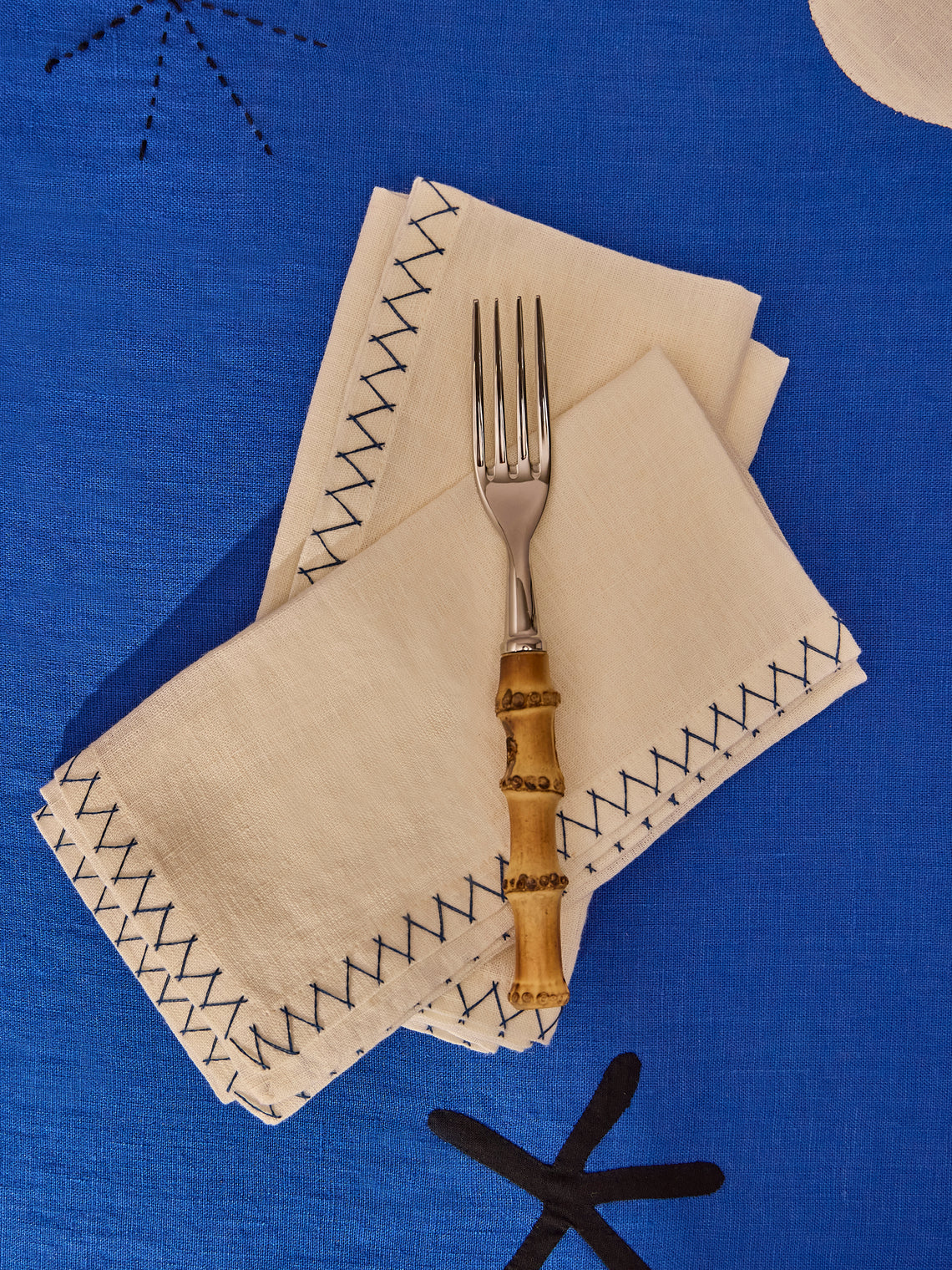 | Set of 4 | Zigzag Hand-Embroidered Linen Napkins