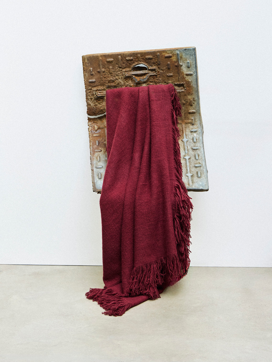 Denis Colomb - Perou Nomad Cashmere Throw (83in/2.1m) - Burgundy - ABASK