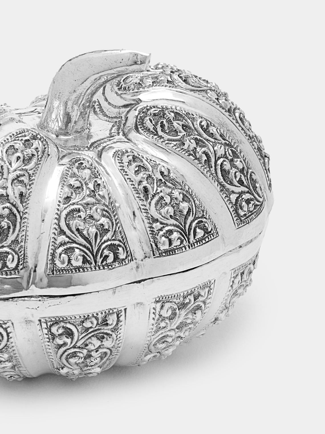 Antique and Vintage - 1940s Burmese Sterling Silver Pumpkin Pot - Silver - ABASK