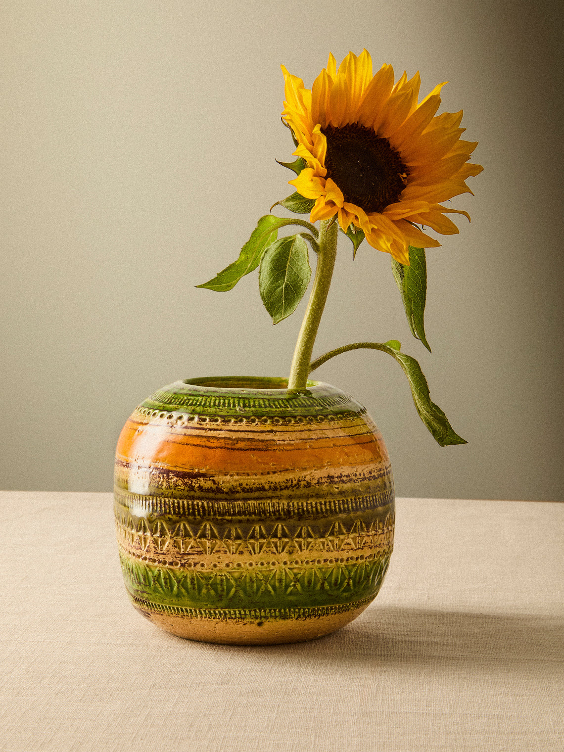 Antique and Vintage - 1950s Bitossi Ceramiche Sahara Ceramic Vase (6in/15cm) - Green - ABASK