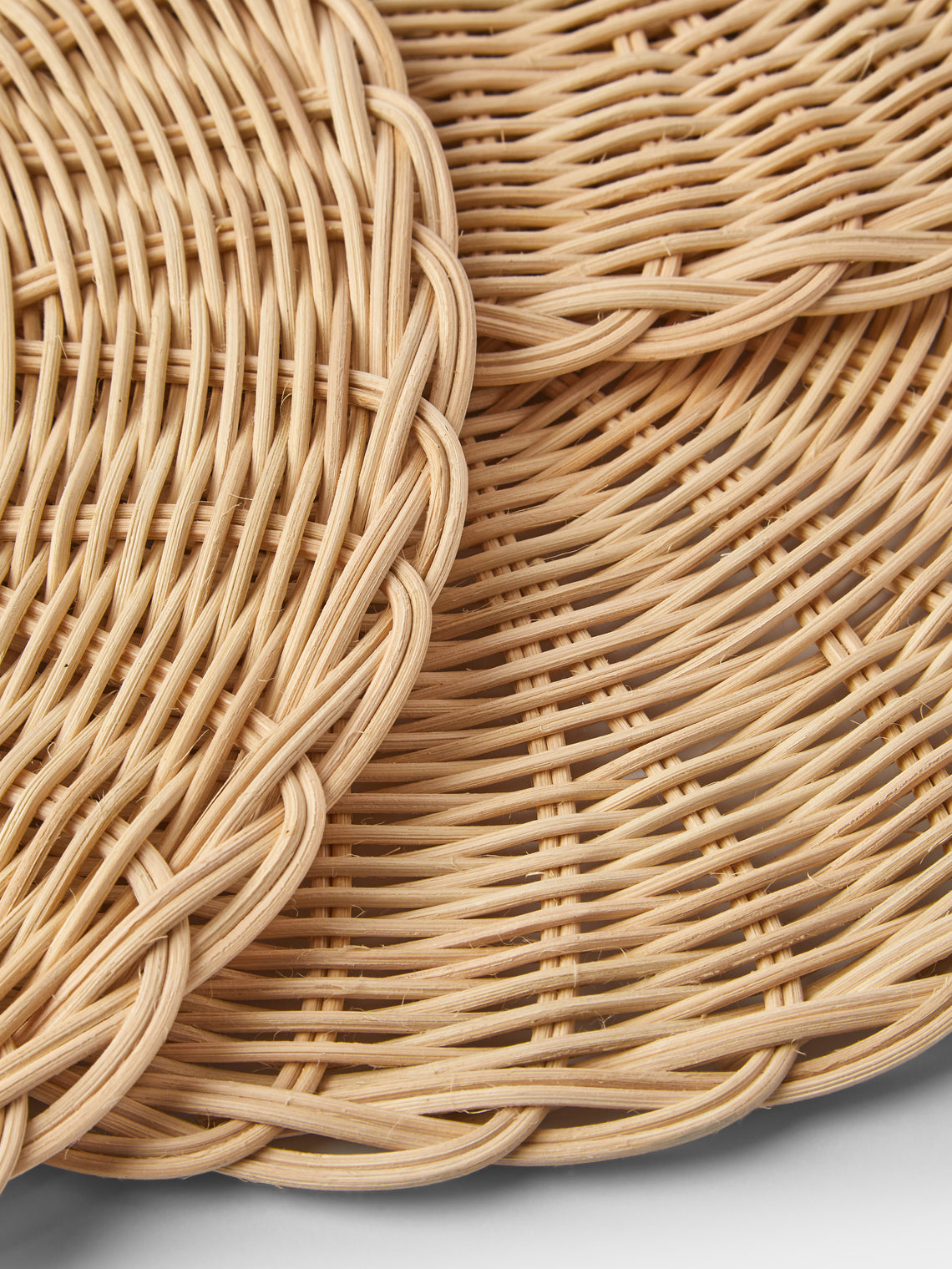 Anut Cairo - Handwoven Wicker Round Placemats (Set of 4) -  - ABASK