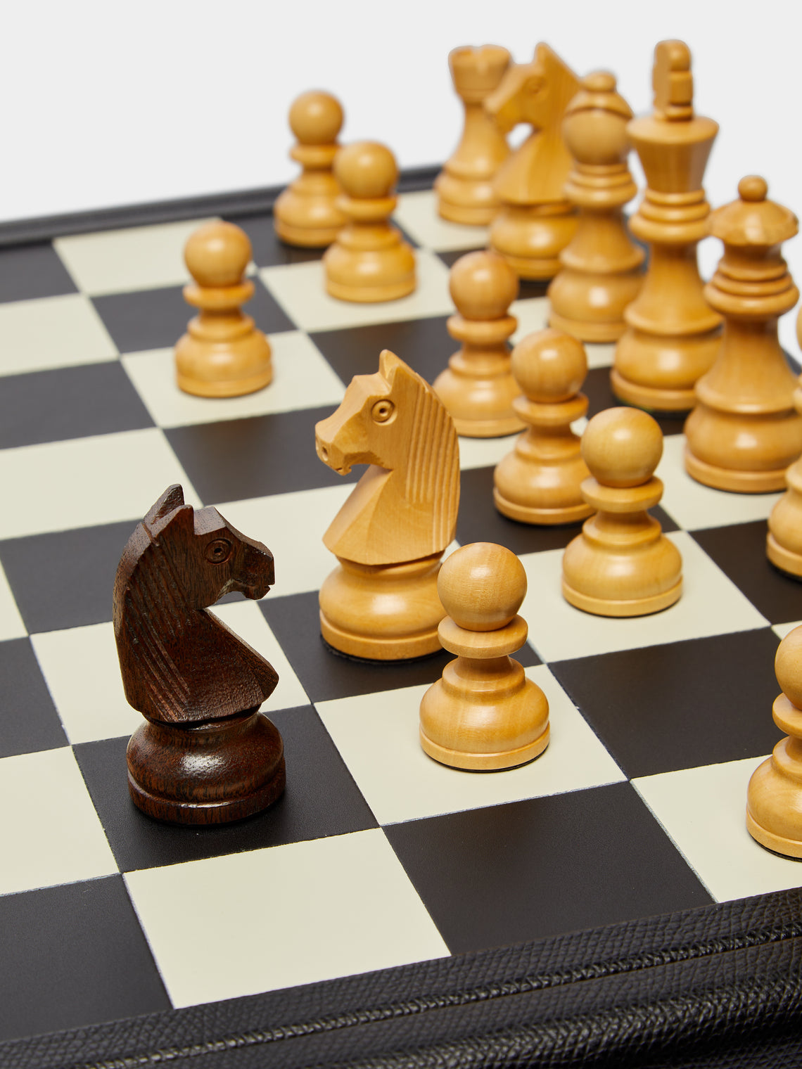 Renzo Romagnoli - Mirage Leather Chess and Poker Games Compendium -  - ABASK