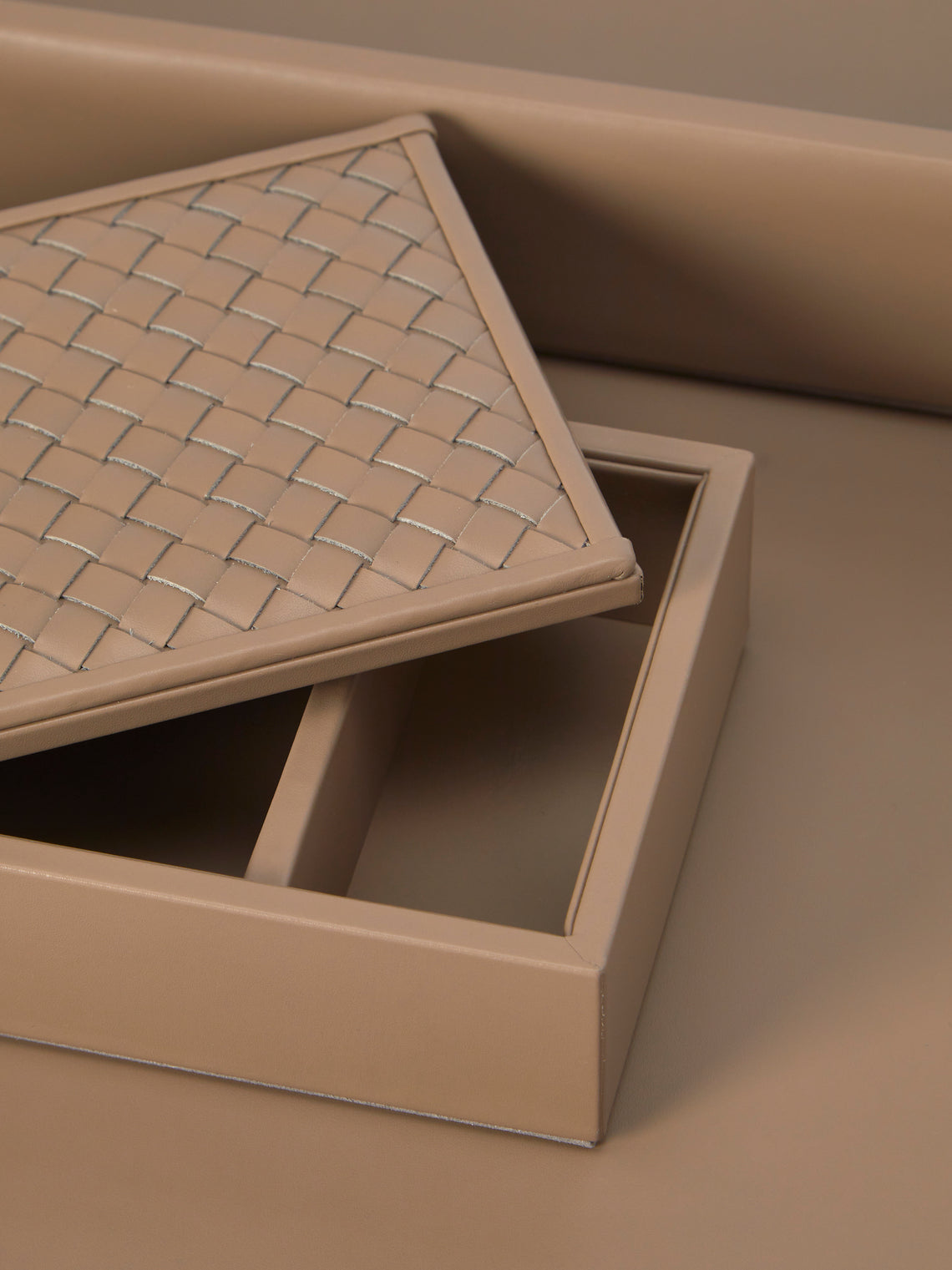 Riviere - Woven Leather Desk Tidy (Set of 5) - Beige - ABASK