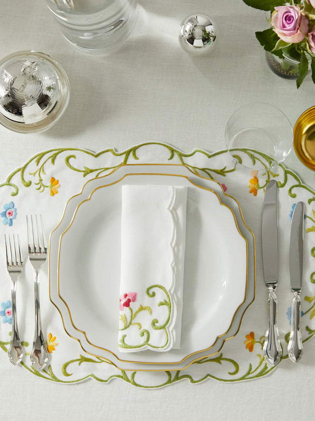 Augarten - Belvedere Hand-Painted Porcelain Collection - White - ABASK