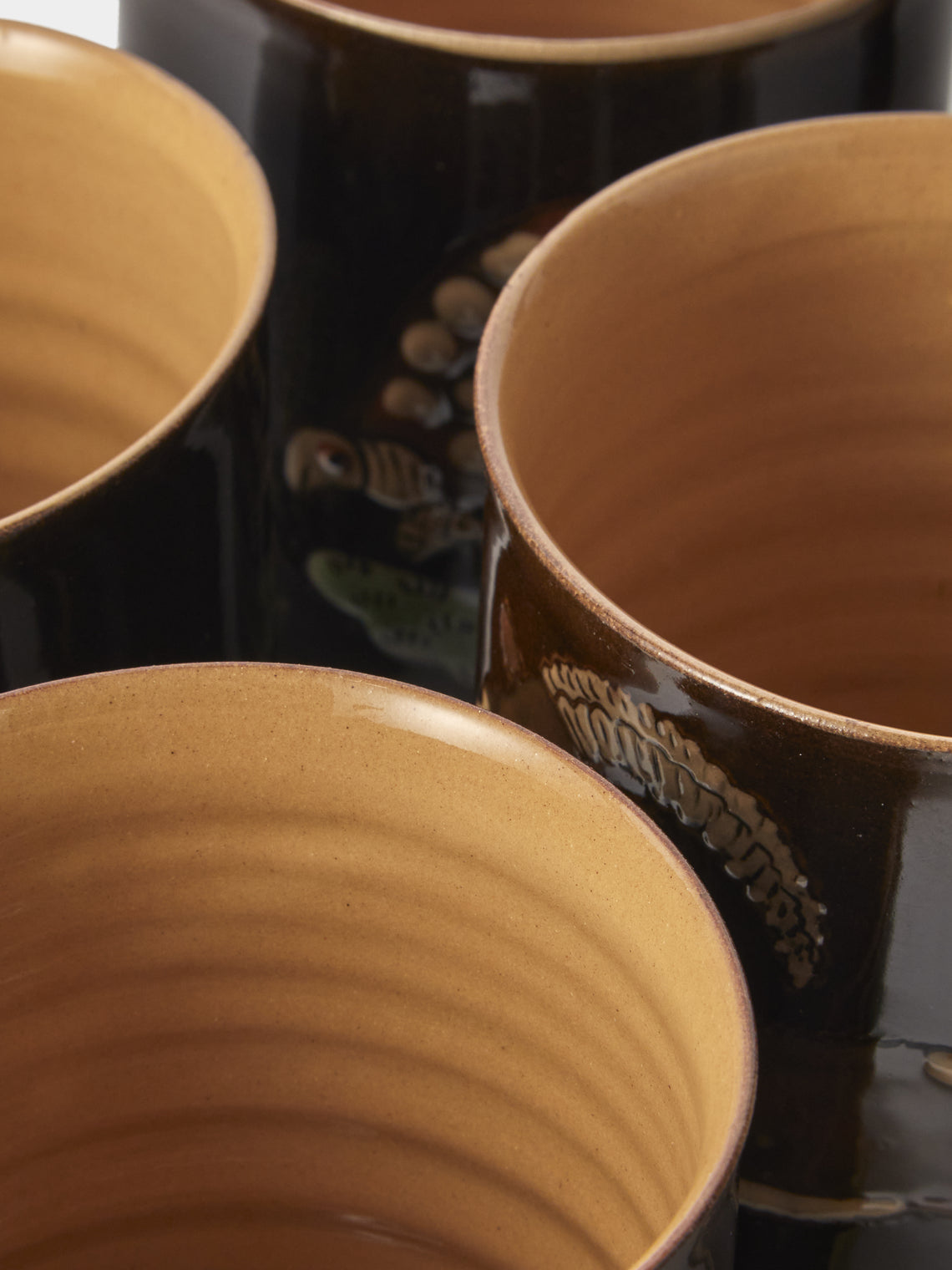 Poterie d’Évires - Animals Hand-Painted Ceramic Mugs (Set of 4) - Dark Brown - ABASK