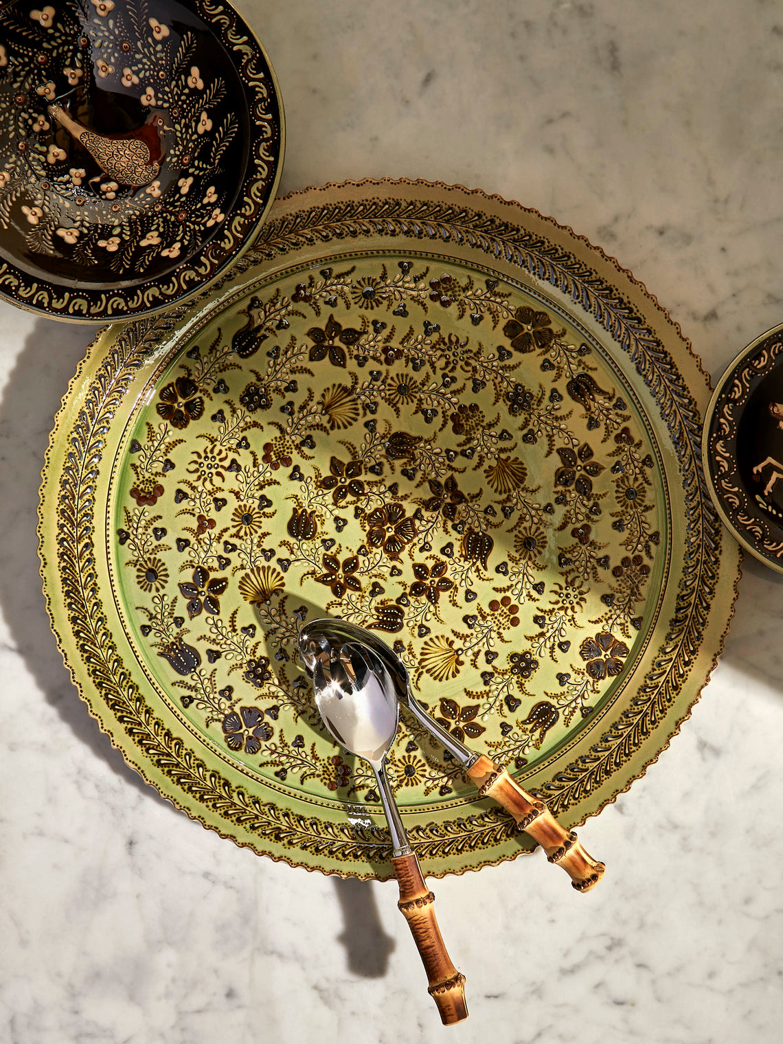 Poterie d’Évires - Flowers Hand-Painted Ceramic Extra Large Round Platter - Green - ABASK