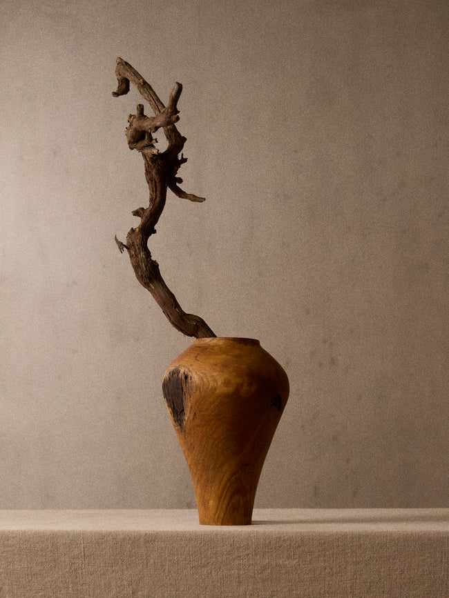 Iida Woodturning - Hand-Turned Chestnut Oil-Finish Vase (12in/30cm) - Brown - ABASK