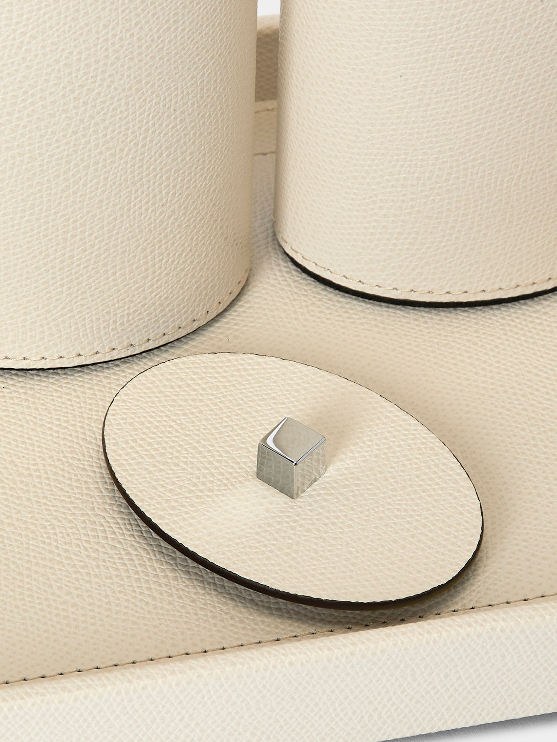 Pinetti - Poseidon Leather Bathroom Set - Cream - ABASK