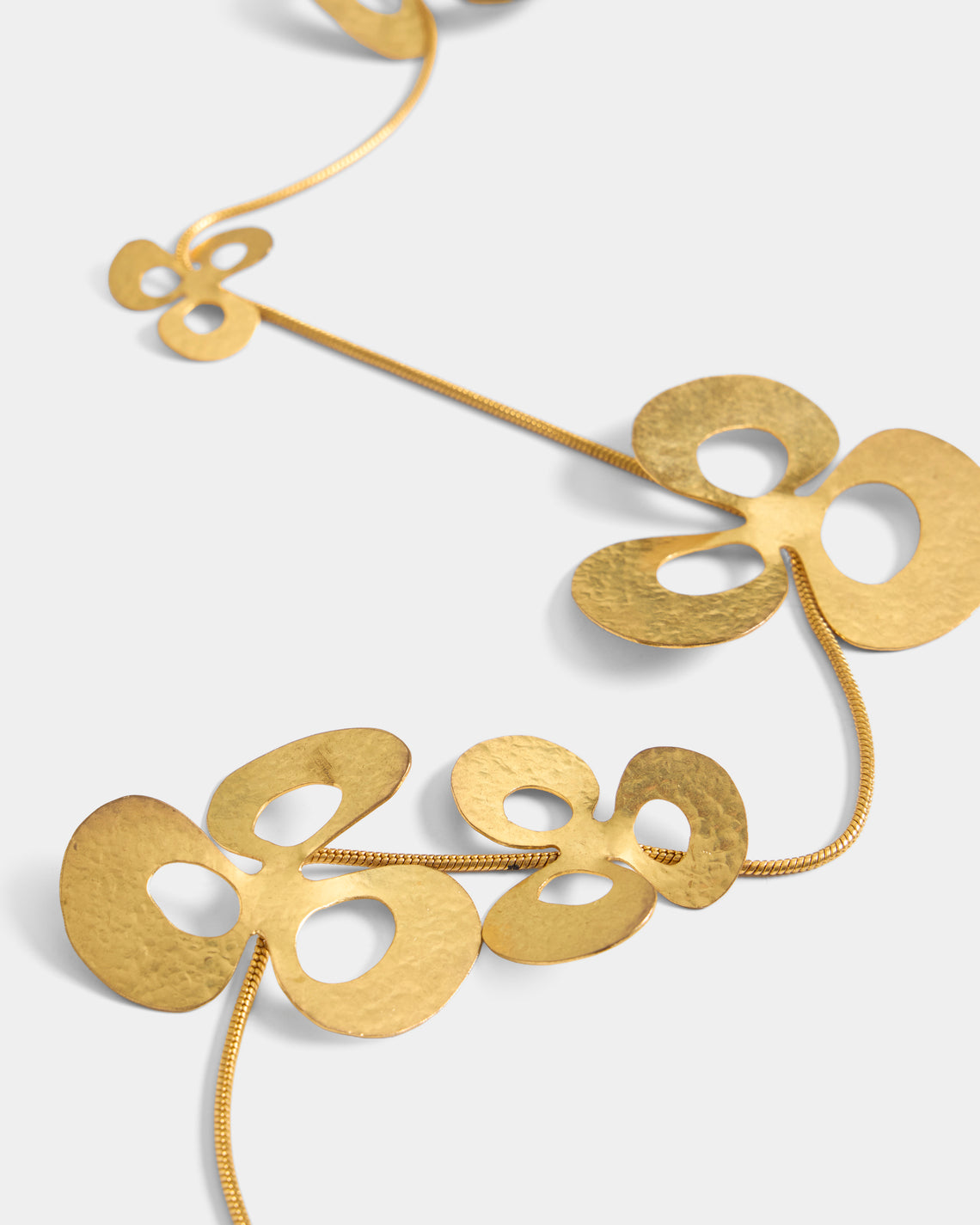Mahnaz Collection - Women's Vintage 1985 Hervé van der Straeten French Gilded Brass Leaf Flower Chain Necklace - Gold - ABASK