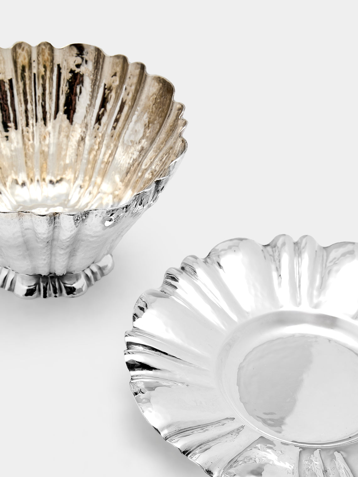 Antique and Vintage - 1930s Solid Silver Milanese Dessert Bowls and Saucers (Set of 12) - Silver - ABASK