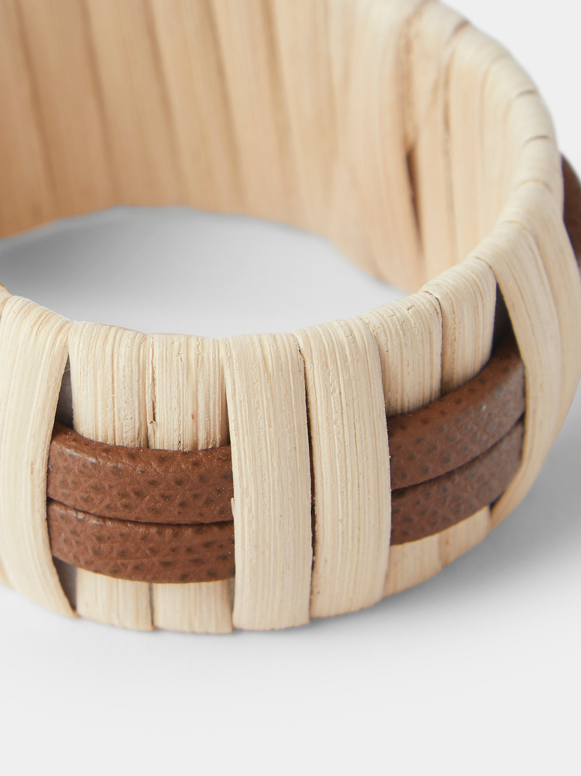 Pigment France - Anglet Leather and Rattan Napkin Rings (Set of 4) - Brown - ABASK
