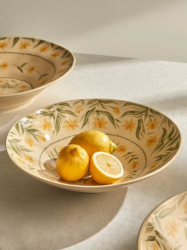 Rosanna Corfe - Doves and Daffodils Hand-Painted Ceramic Flared Bowl - Cream - ABASK