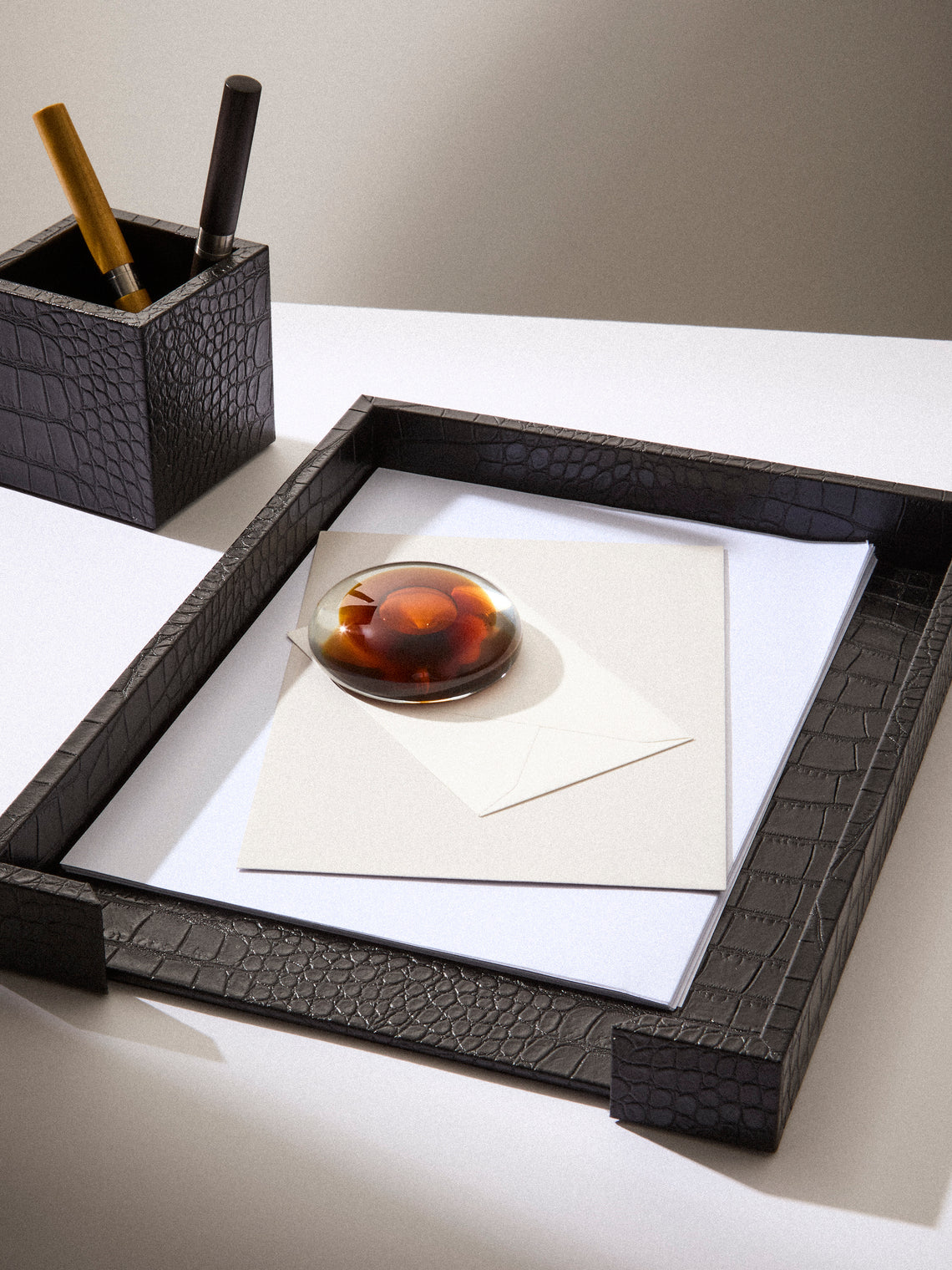 Pinetti - Leather Letter Tray - Black - ABASK