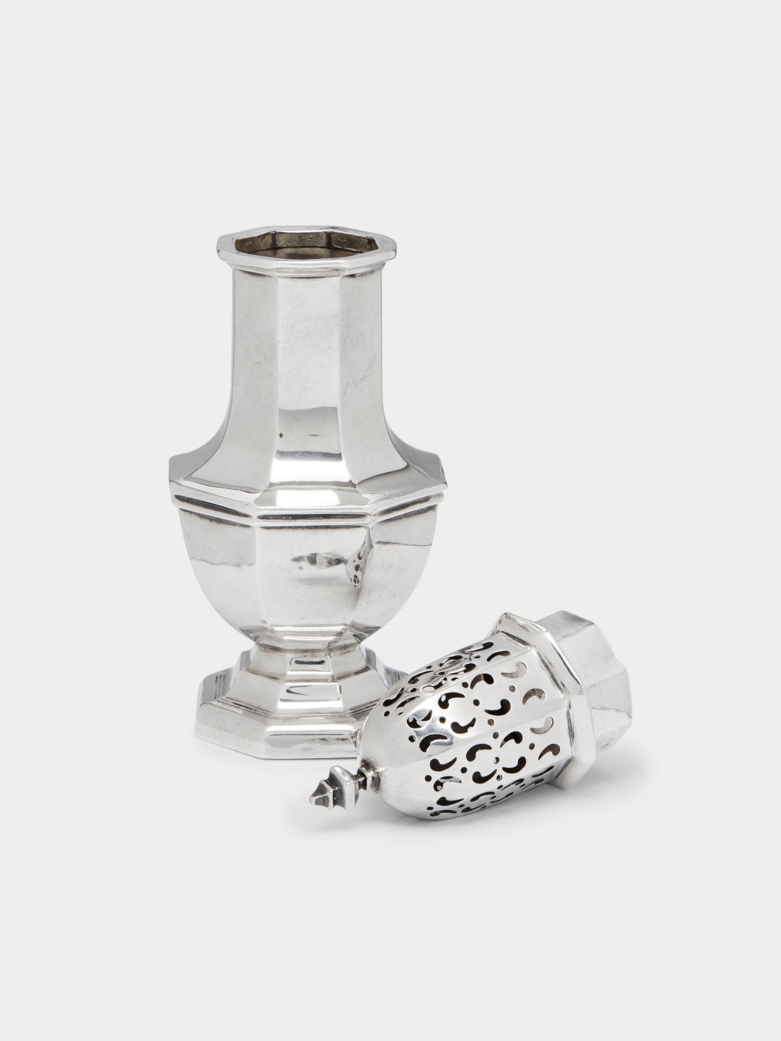 Antique and Vintage - 1900s Sterling Silver Sugar Shaker -  - ABASK