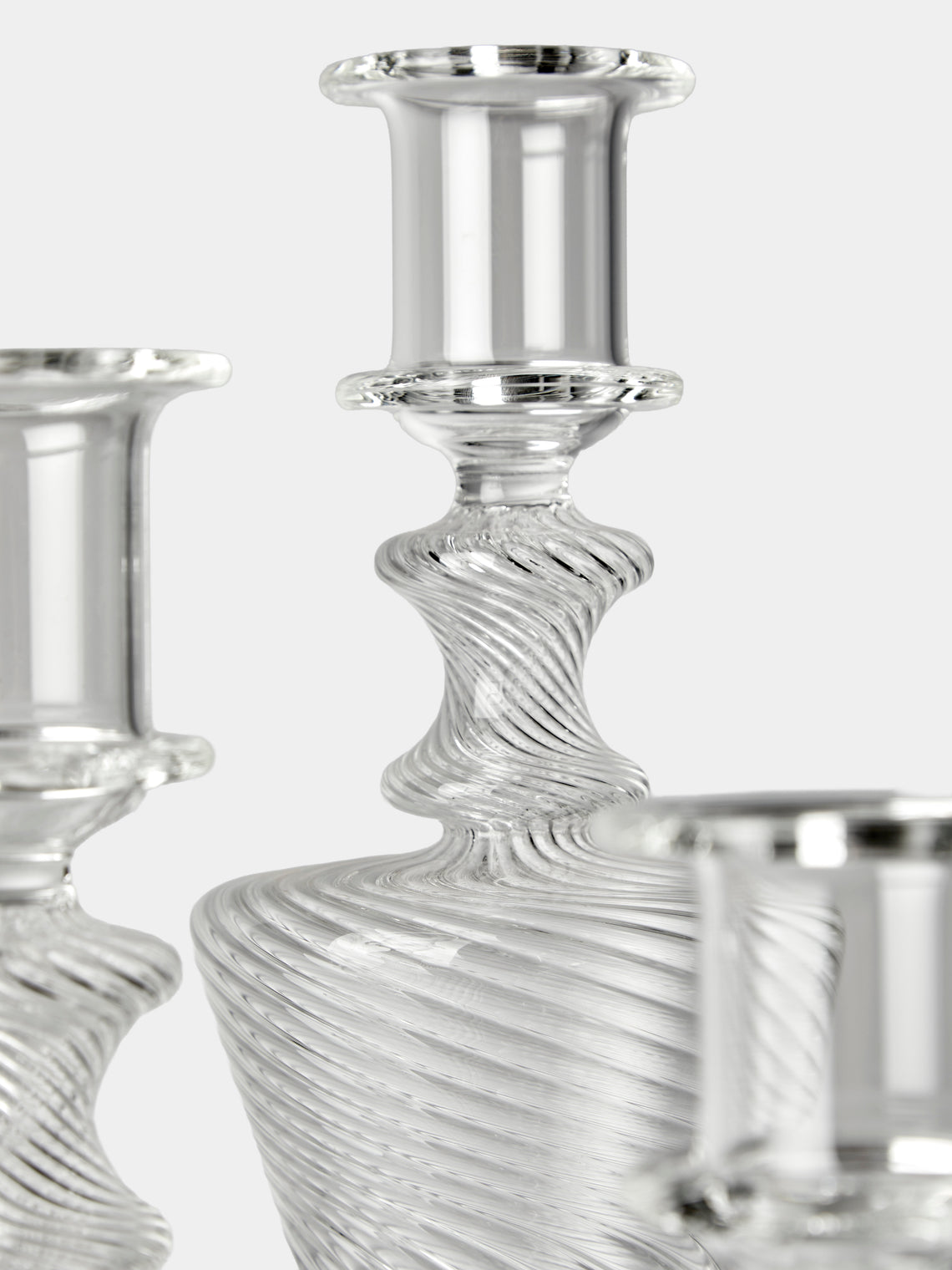 Alya Tannous - | Set of 3 | Ondara Hand-Blown Glass Candlesticks - Clear - ABASK