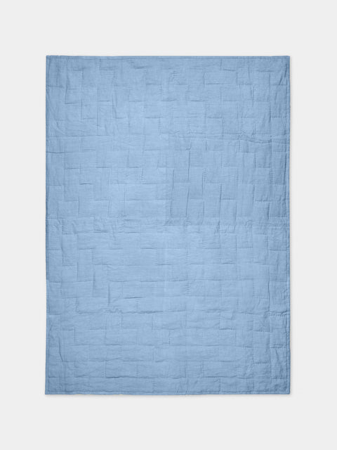 Tuck It In - Hand-Embroidered Linen Quilt (79in/2m) - Light blue - ABASK - 