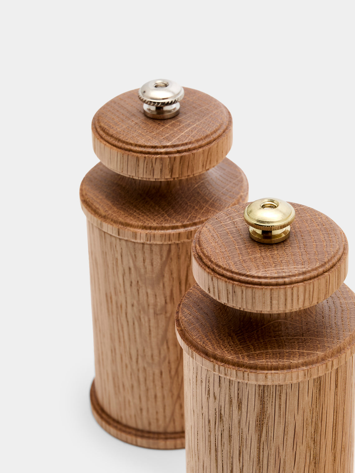 Yamani Woodworks - Hand-Turned Wood Salt and Pepper Mills (Set of 2) - Brown - ABASK