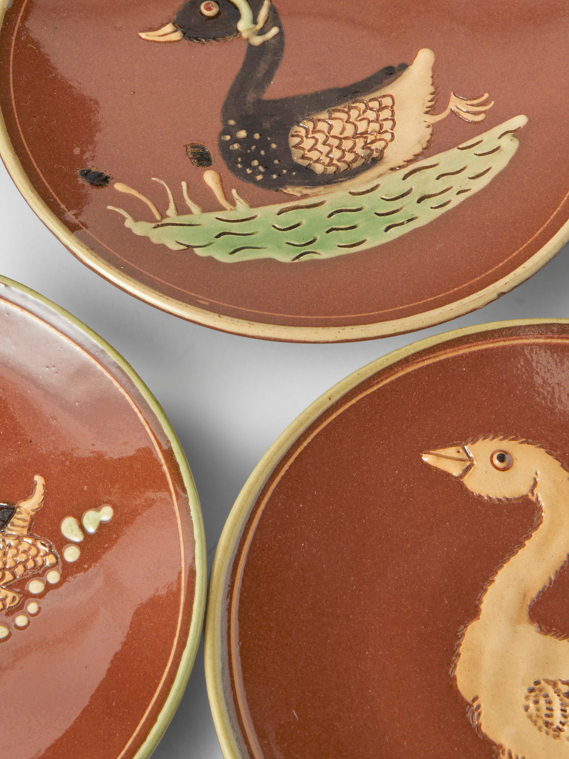 Poterie d’Évires - Animals Hand-Painted Ceramic Plates – 5.5in/14cm (Set of 4) - Light Brown - ABASK