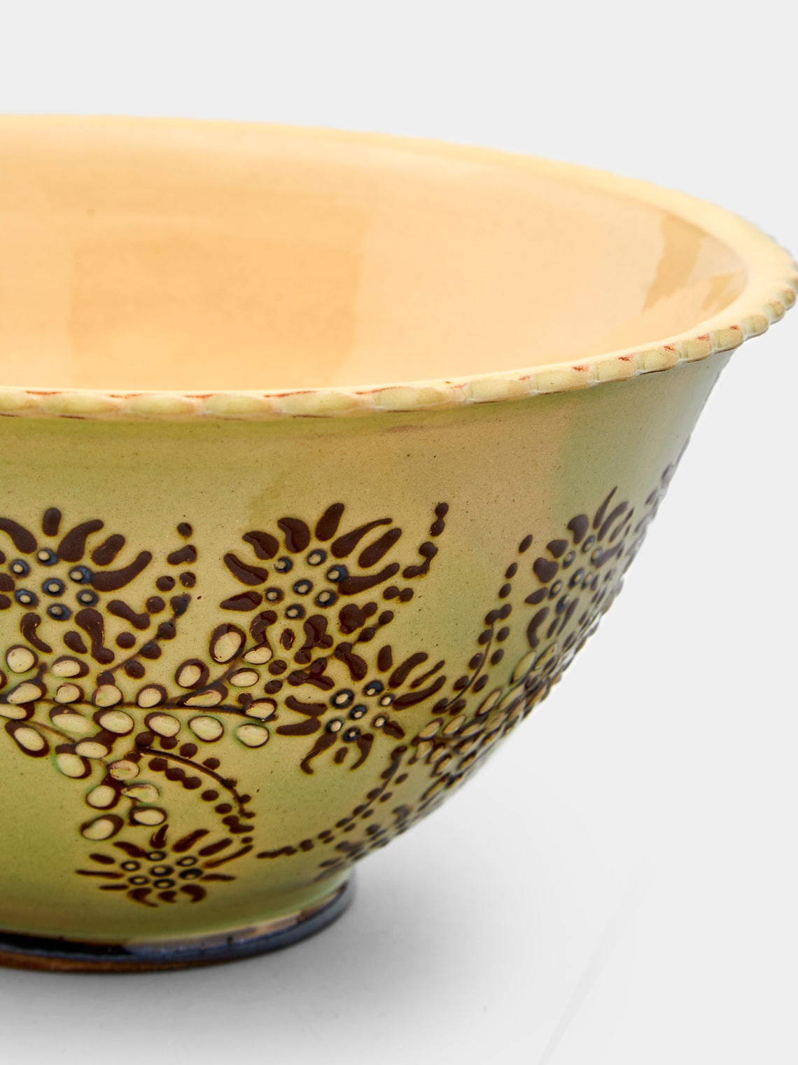 Poterie d’Évires - Flowers Hand-Painted Ceramic Small Fluted Serving Bowl - Green - ABASK