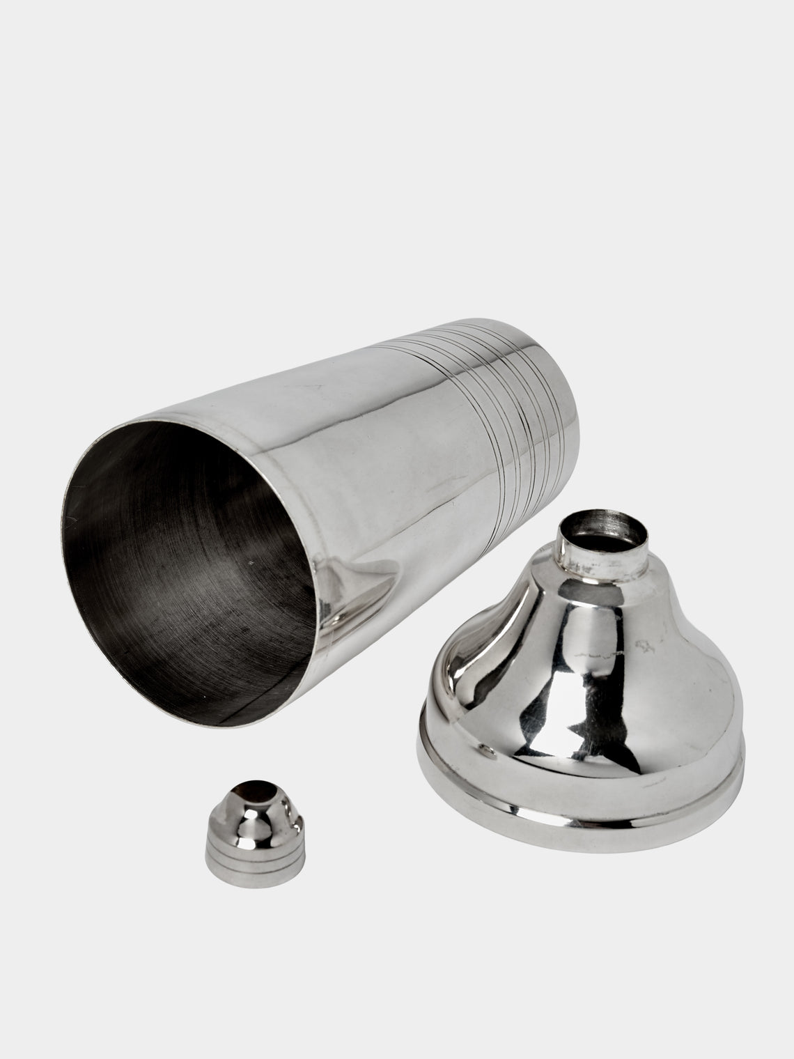 Antique and Vintage - Mid-Century Silver-Plated Cocktail Shaker - Silver - ABASK
