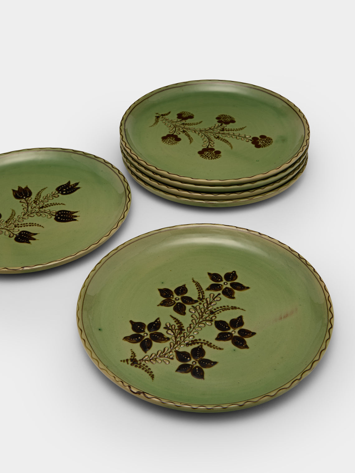 Poterie d’Évires - Flowers Hand-Painted Ceramic Plates – 9.5in/24cm (Set of 6) - Green - ABASK
