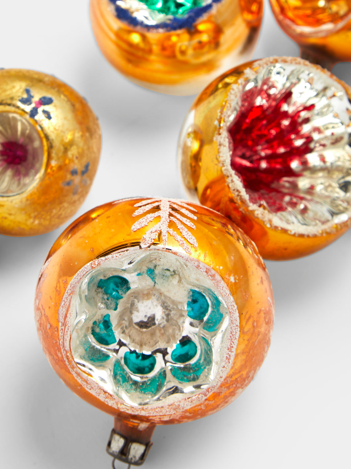 Antique and Vintage - Early-20th-Century Reflective Glass Baubles (Set of 5) - Yellow - ABASK