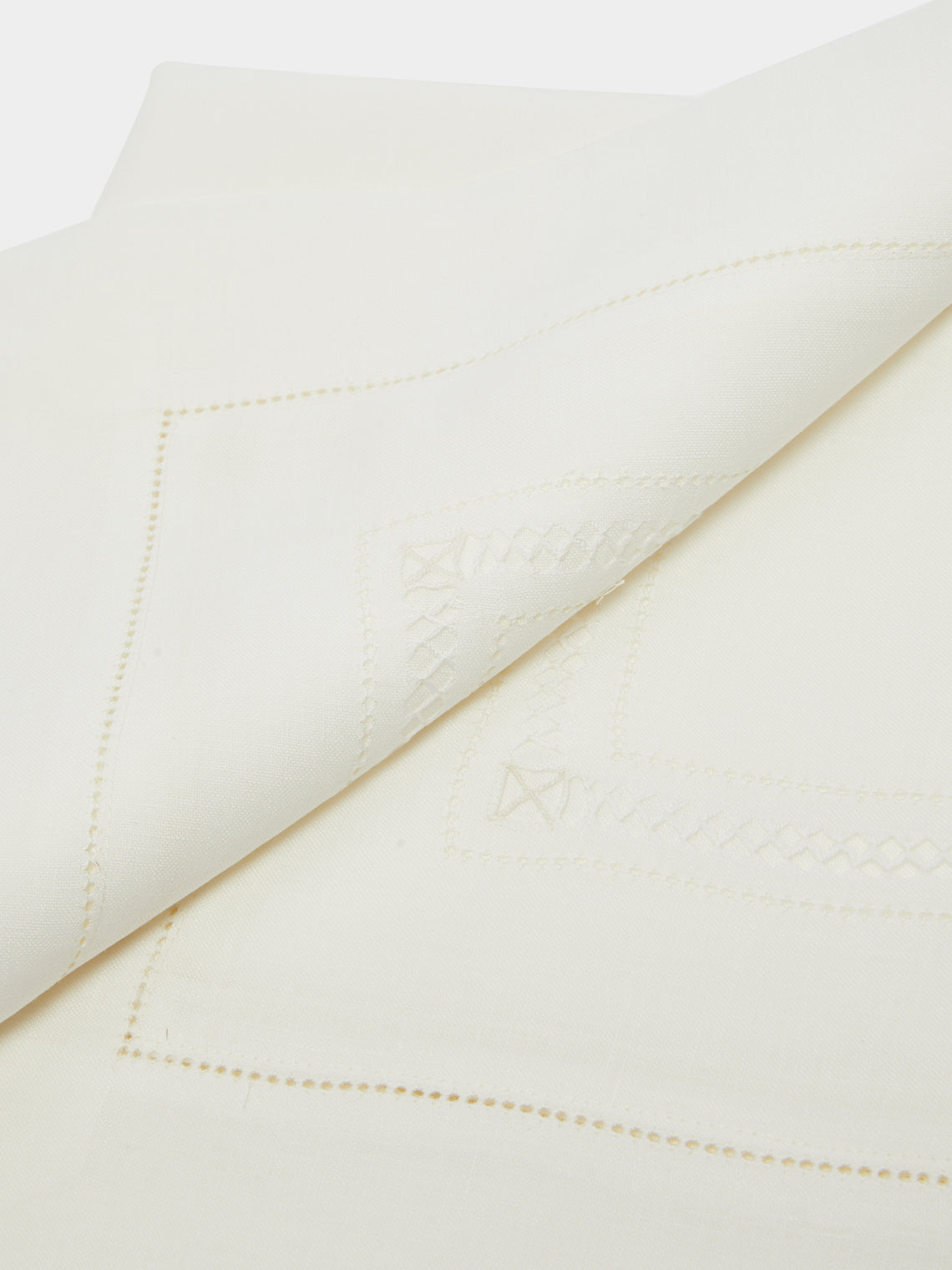 Volga Linen - Diamond-Stitch Linen King-Size Bedding Collection -  - ABASK
