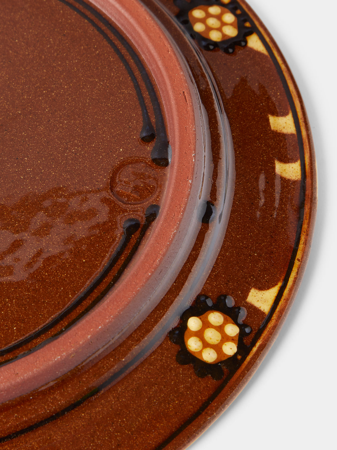 Fitch & McAndrew - Poppies Slipware Dinner Plate (10.4in/26.5cm) - Yellow - ABASK