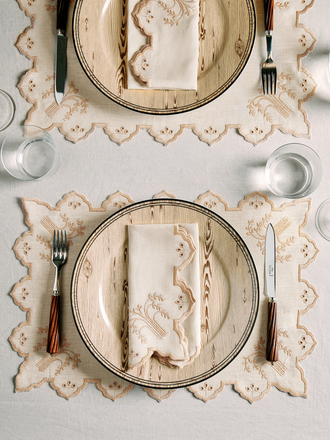 Borgo delle Tovaglie - Eden Embroidered Linen Placemats (Set of 4) - Natural - ABASK