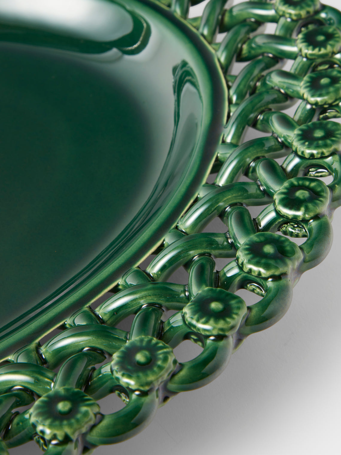 Maison Pichon Uzès - Meleia Hand-Glazed Ceramic Braided Platter - Green - ABASK