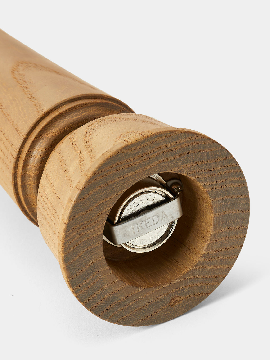 Yamani Woodworks - Hand-Turned Wood Pepper Mill (9in/23cm) - Brown - ABASK