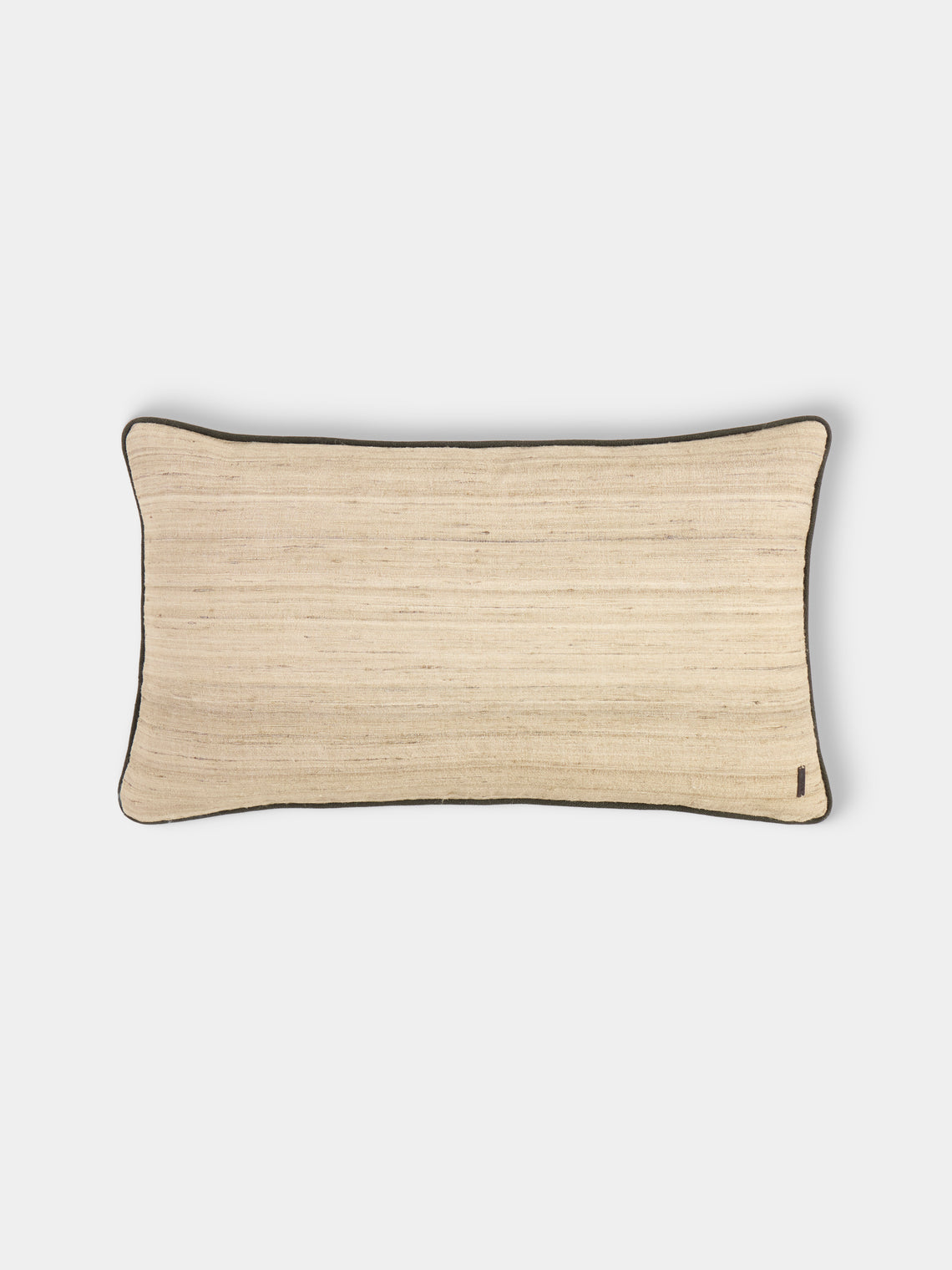 de Le Cuona - Wild Silk Cushion (23.5in/60cm) - Beige - ABASK