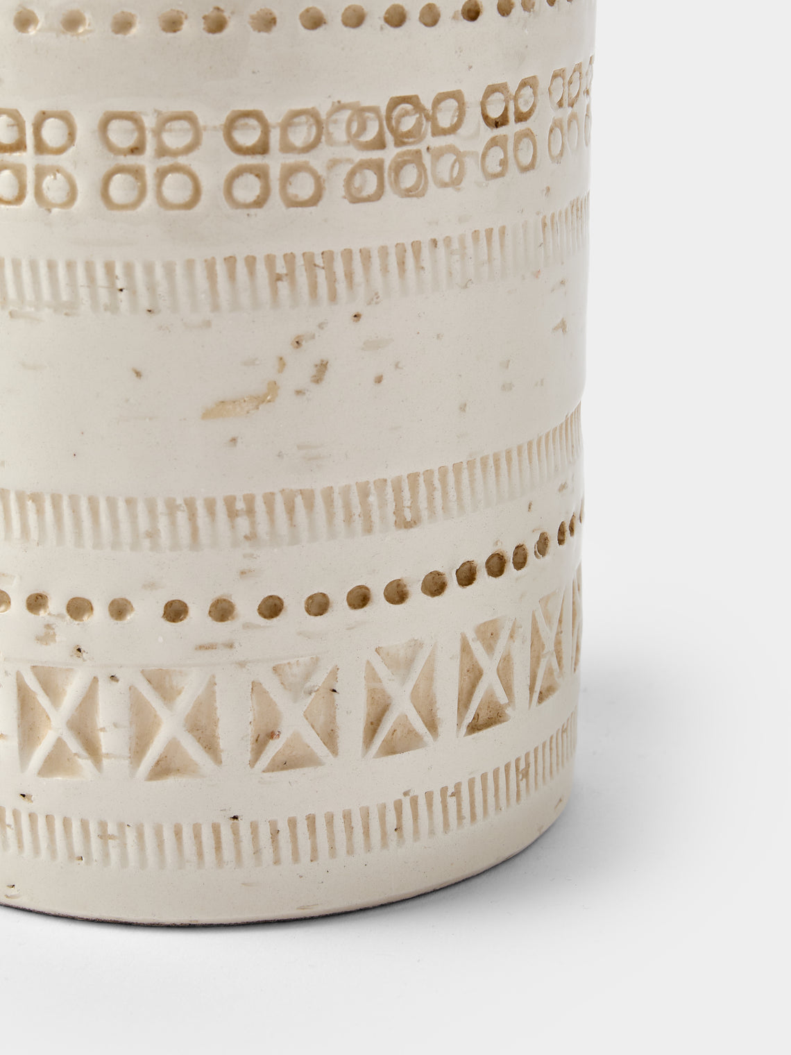 Antique and Vintage - 1970s Bitossi Ceramiche Pier 1 Ceramic Vase (6in/15.5cm) - White - ABASK