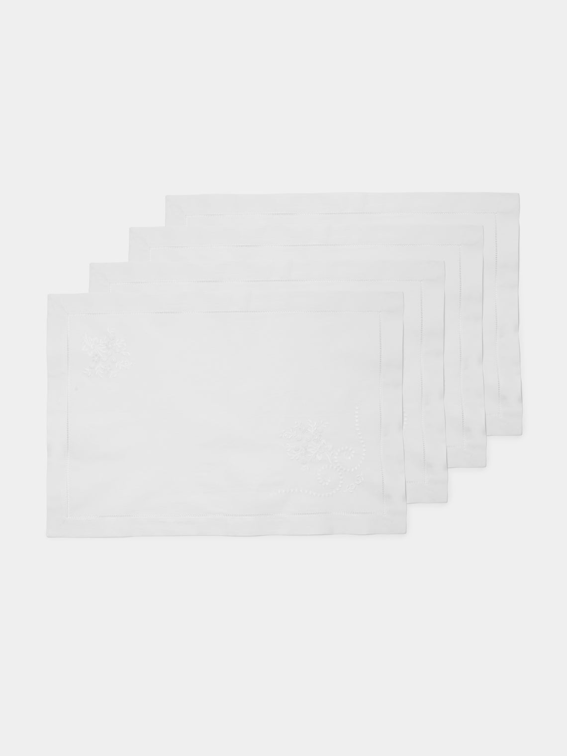 Rolande du Dreuilh Créations - Hand-Embroidered Cotton Placemats (Set of 4) - White - ABASK