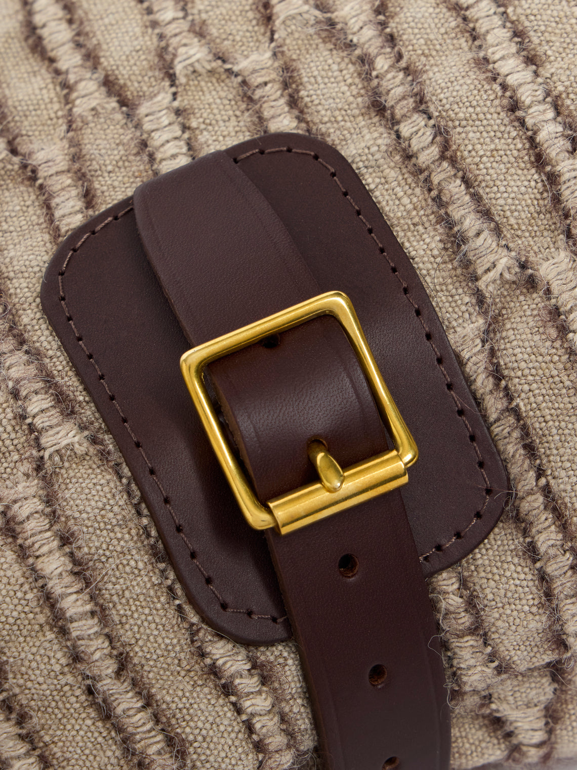 de Le Cuona - Nara Buckle Linen and Alpaca Cushion (23.5in/60cm) - Brown - ABASK