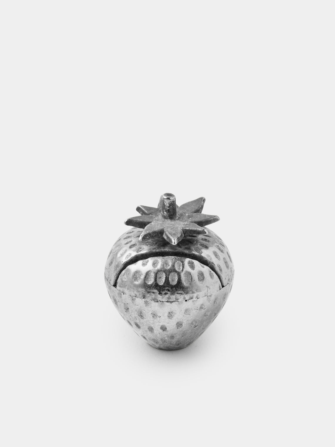 Antique and Vintage - Mid-Century Silver-Plated Fruits Place Card Holders (Set of 8) - Silver - ABASK