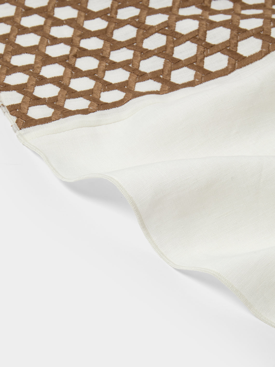 Borgo delle Tovaglie - Penelope Embroidered Linen Rectangular Tablecloth (126in/3.2m) - White - ABASK